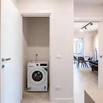 Paradise Modern & Cozy - Bgy 5 Min Private Parking Apartman *